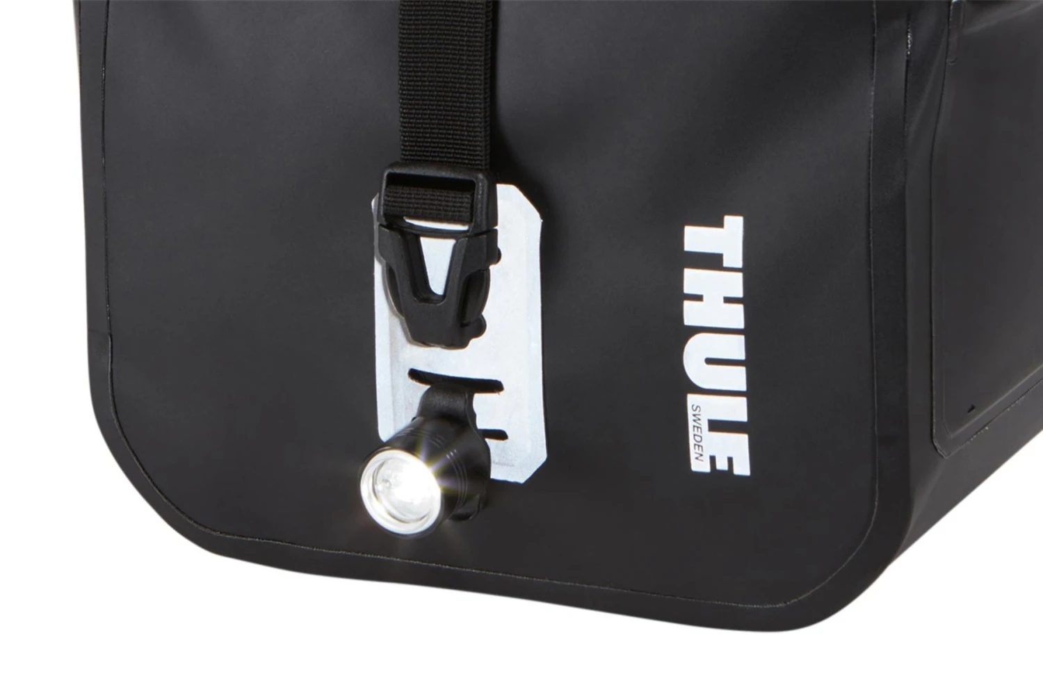 Thule Shield Handlebar Bag 100056 6 Thule Shield Handlebar Bag 100056 - Image 6