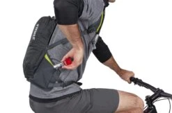 Thule Vital 6L 3203640 -Adventure Bike Shop HD 5767 364aede9767c885c93c219ce01838be5