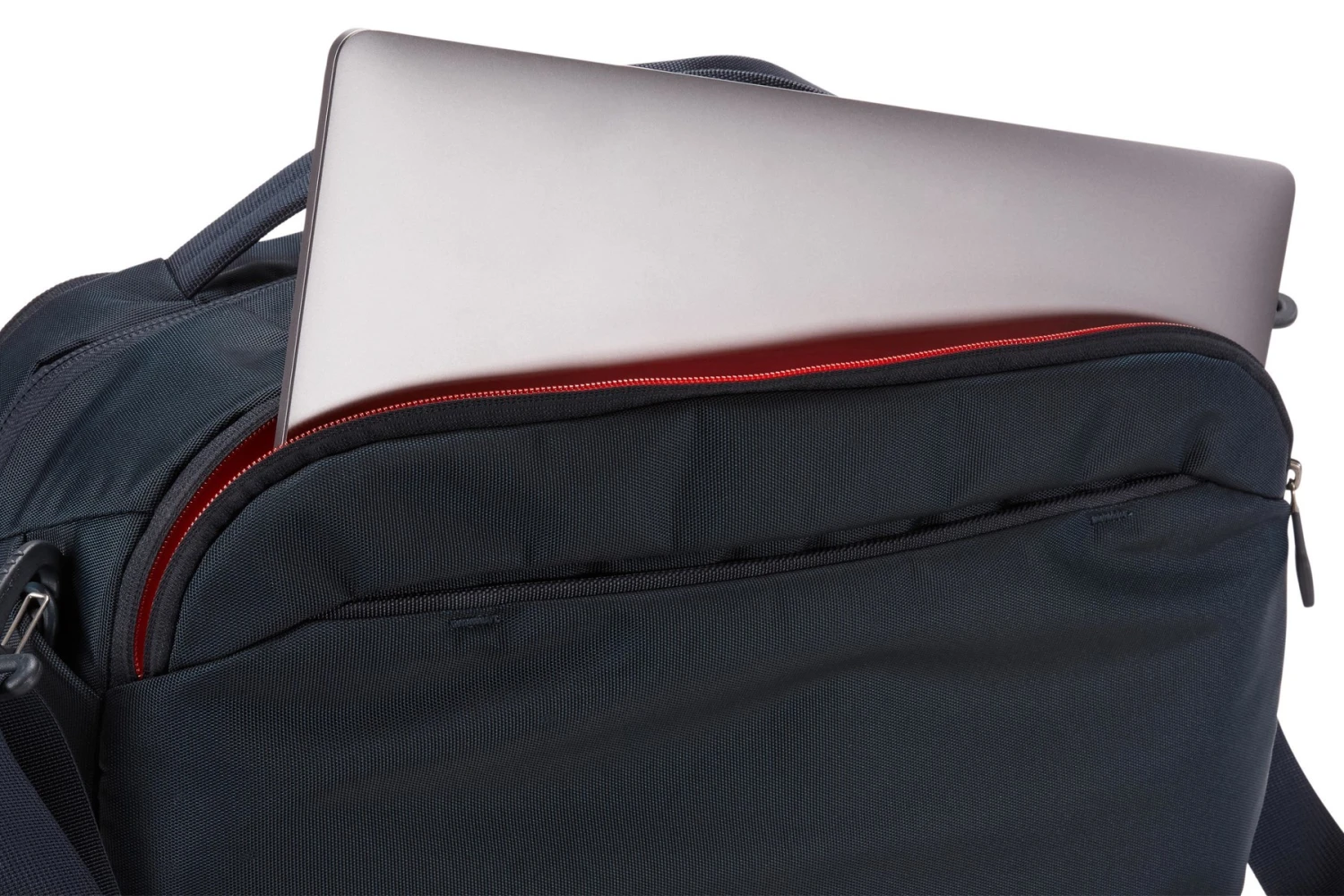 Thule Subterra Boarding Bag 3203913 7 Thule Subterra Boarding Bag 3203913 - Image 7