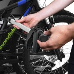 Thule VeloSpace XT 3 939 -Adventure Bike Shop HD 661 211846667cb8008450503c287be5ecfd